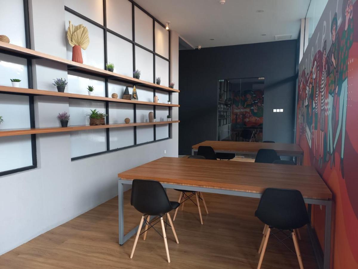 Nindya Biodistrict Hotel Bandung Exterior photo